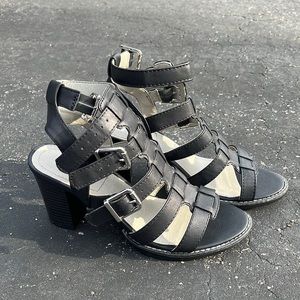 White Mountain brand new strappy sandals. Gladiator style. 2.5 inch heel.